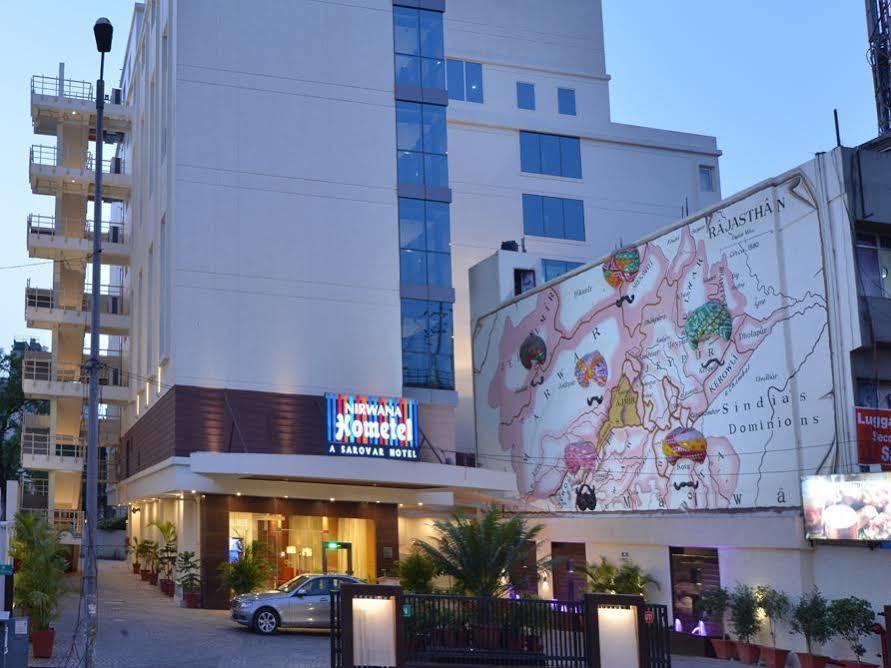 Nirwana Hometel Jaipur- A Sarovar Hotel מראה חיצוני תמונה